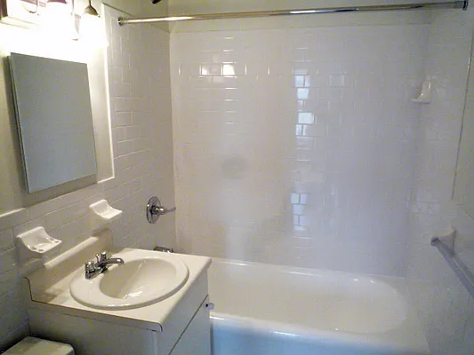 Rented by DSA Realty | media 19