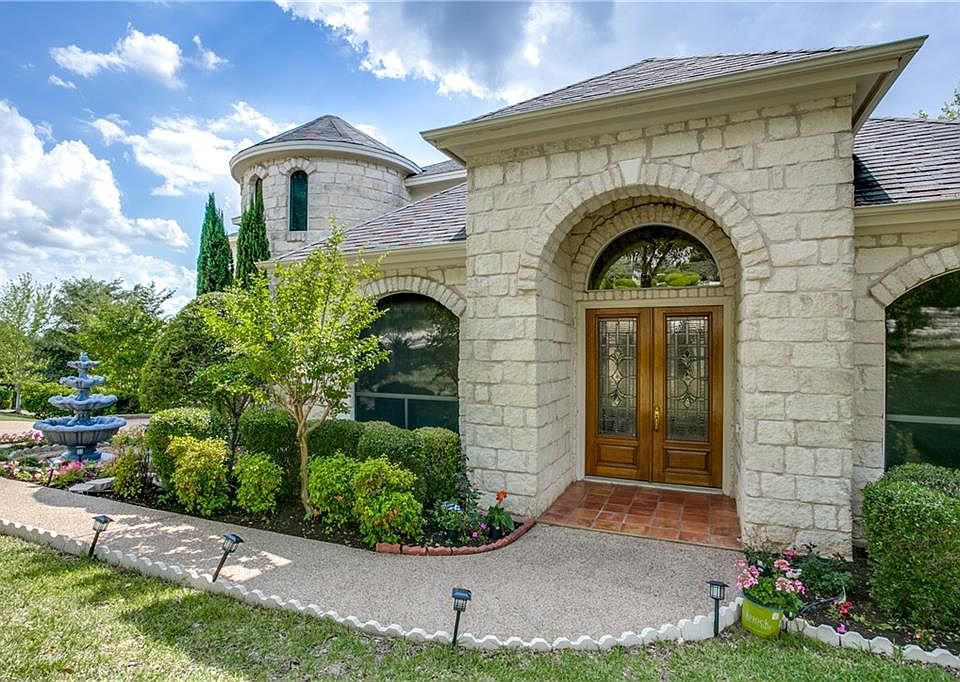 1st image of 4106 Love Bird Ln