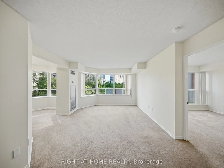 335 Webb Dr #506 — Photo 7