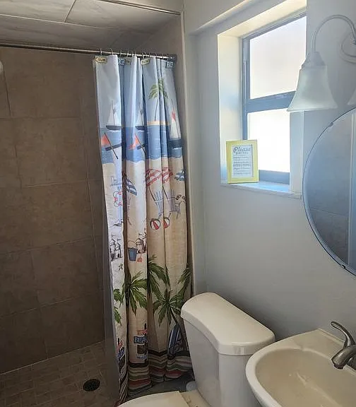 8208 Presidential Ct — Photo 10