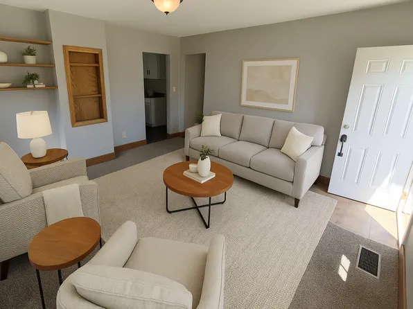 432 James St, Waterloo, IA 50702