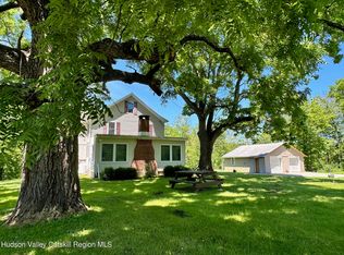 127 Dave Elliott Rd, Saugerties, NY 12477