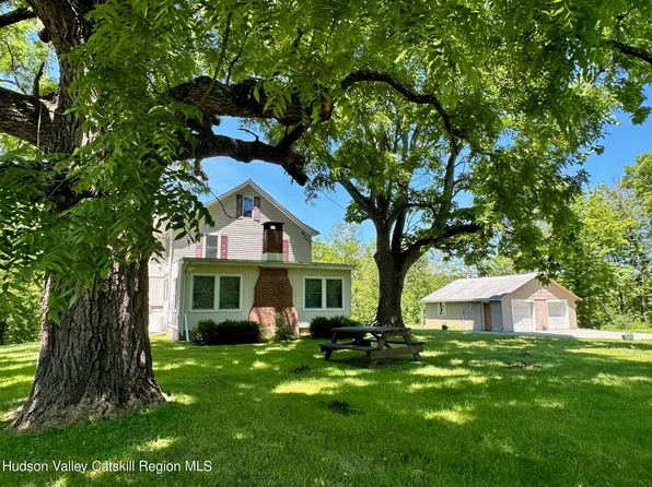 127 Dave Elliott Road, Saugerties, NY 12477