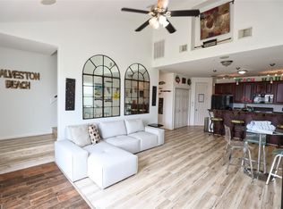 4111 Valer Dr, Galveston, TX 77554