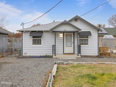 711 N 15th Ave, Yakima, WA, 98902