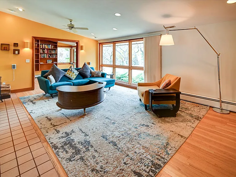 4746 Lafayette Dr — Photo 13