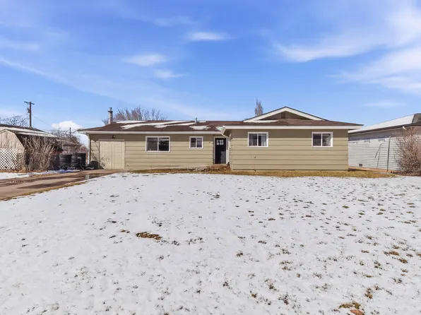 714 48th St S, Great Falls, MT 59405