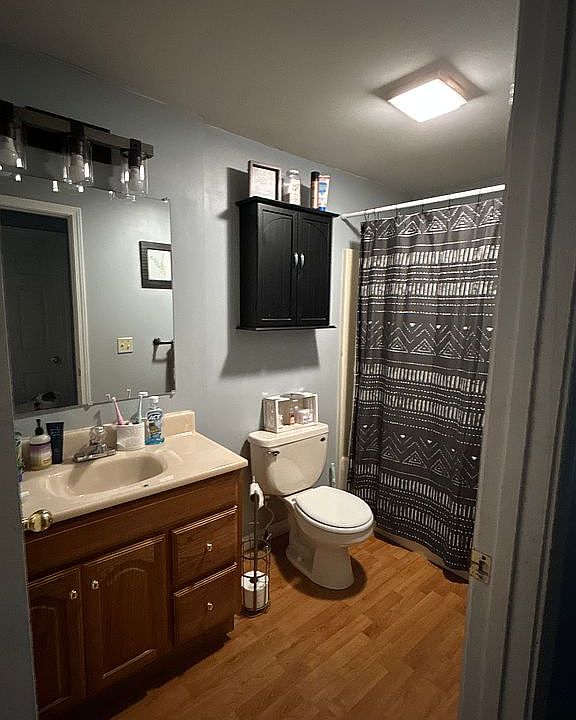 2nd image of 36 Foster Ln