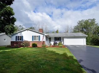 213 Quesada Dr, Rochester, NY 14616