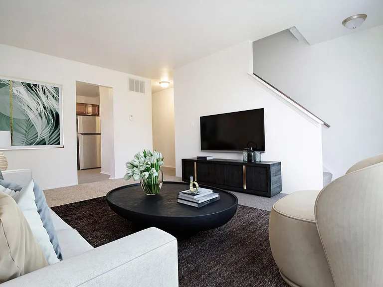 Meadowood Townhomes — Photo 8