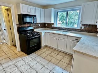 27 Heath St #6, Brookline, MA 02445