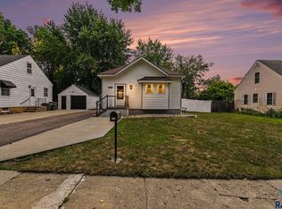 117 S Donaldson St, Luverne, MN 56156