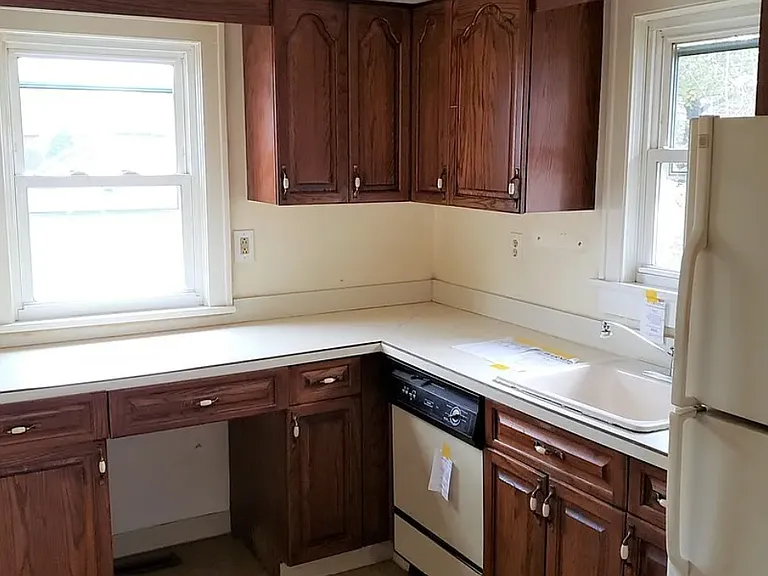 24273 Maplewood Dr — Photo 5