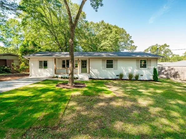 925 Stephens St SE, Smyrna, GA 30080