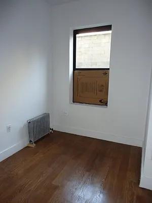 Rented by Bohemia Realty Group | media 47