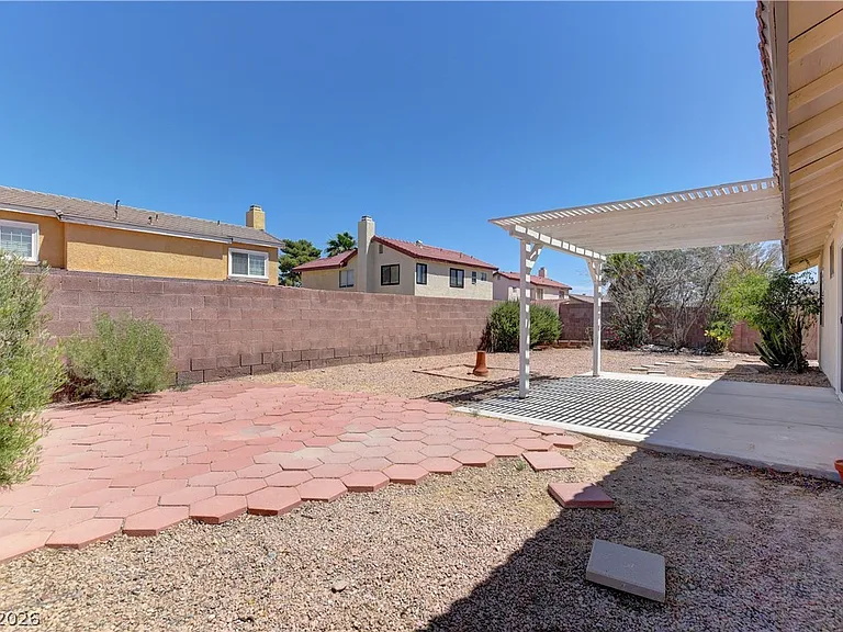 4308 Apex Dr — Photo 24