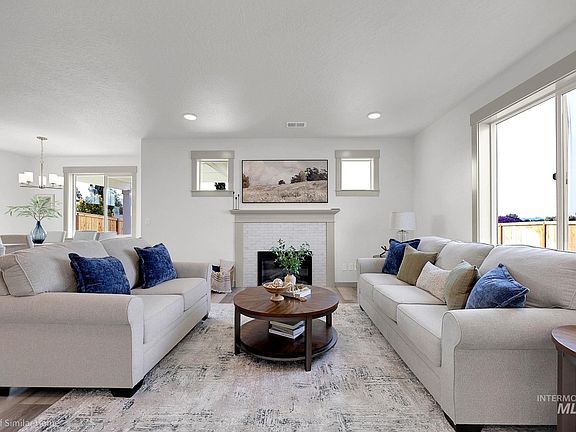 7th image of this home