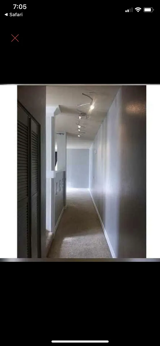 Corridor leading to living Room - 1480 Broadway #2307