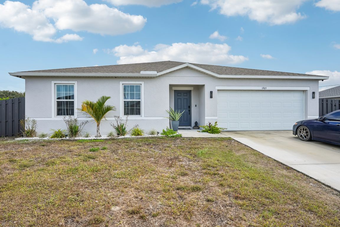 NE 17th Ave-S0912-001.jpg