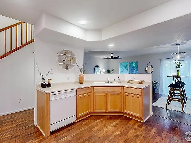 6702 Desert Willow Way #4 — Photo 6