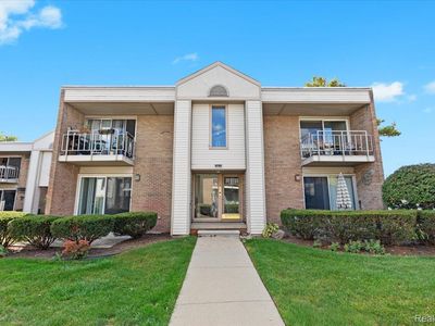 1611 Cass Lake Rd Unit D, Keego Harbor, MI, 48320