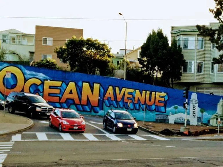 Steps to Ocean Ave