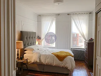 Rented by RES New York