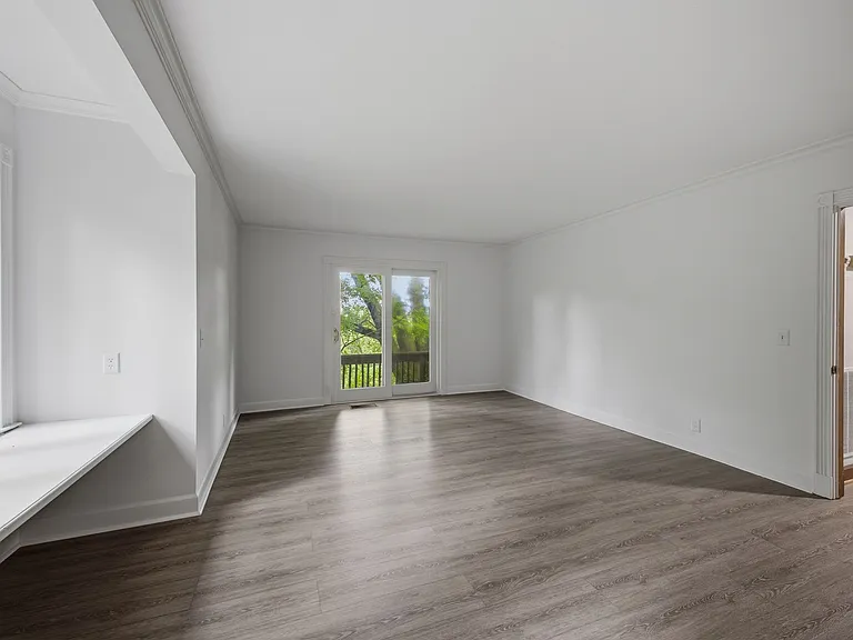 5612 Stanford Ct — Photo 14