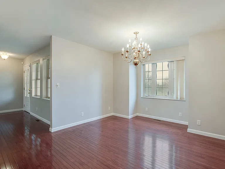 3005 Old Hollow Rd — Photo 7