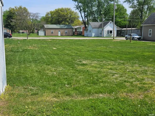 407 Ogdon St, Washington, IN 47501