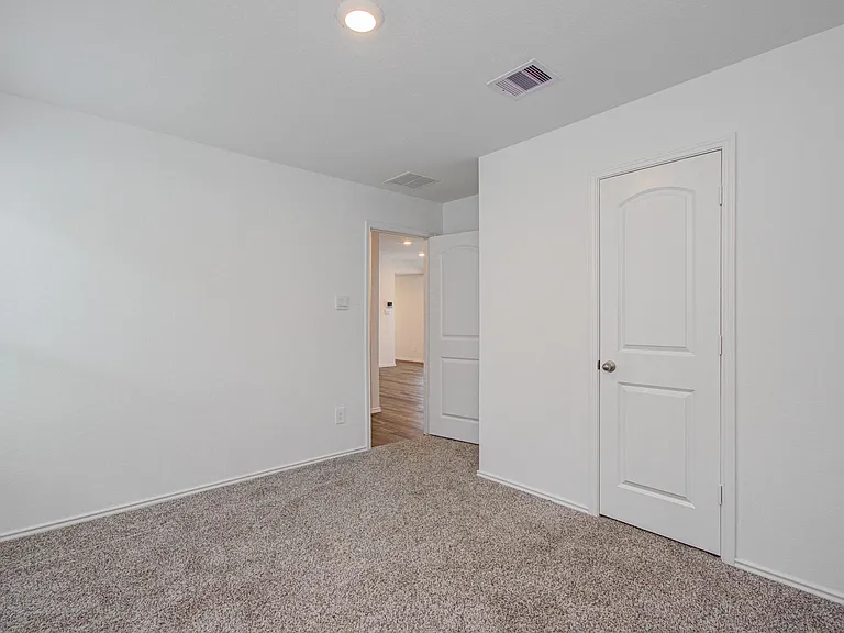 6111 Grove Of Pines St — Photo 25