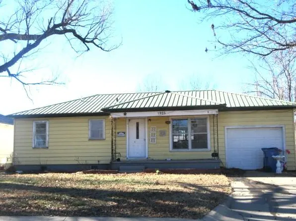 1925 D St NE, Miami, OK 74354
