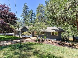 10520 Kenwood Dr, Grass Valley, CA 95949