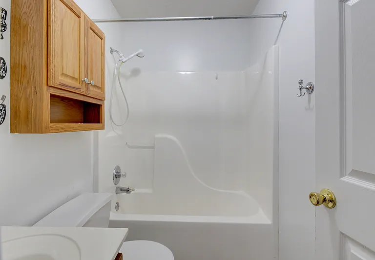 16 Winding Oaks — Photo 36