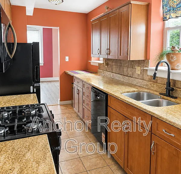 1008 Westover Ave #1-401B — Photo 10