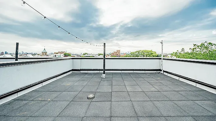 Rented by Oxford Property Group | media 19