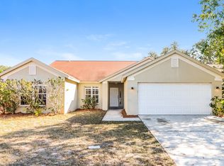 1546 River Oaks Dr, Tarpon Springs, FL 34689
