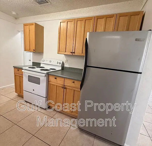 21061 Midway Blvd — Photo 13