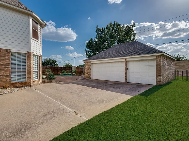 200 Bob O Link Dr — Photo 36