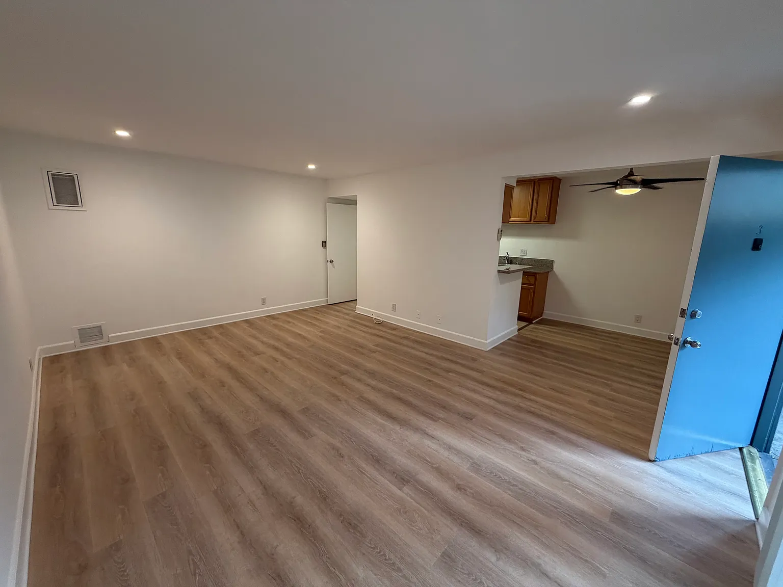 1 bed, 800 sqft, $2,595 — Photo 3