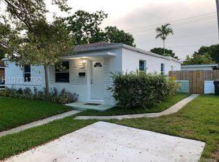 6530 SW 57th Pl, South Miami, FL 33143