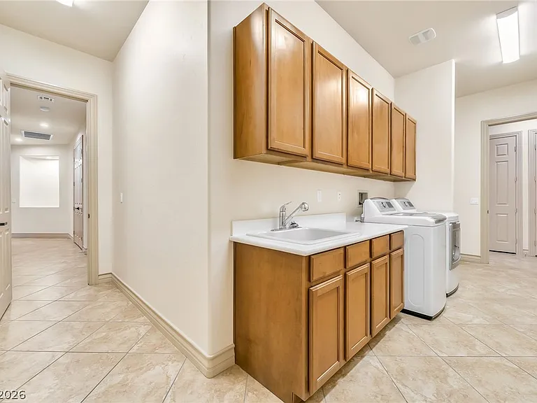 3694 Cameron Paul Ct — Photo 19