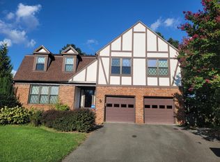 13506 Battlewood Ct, Clifton, VA 20124