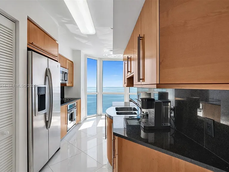 6365 Collins Ave #2403 — Photo 5