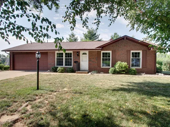 3612 Meadowbrook Rd, Quincy, IL 62305