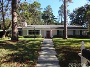 1410 Queensbury St, Savannah, GA 31406