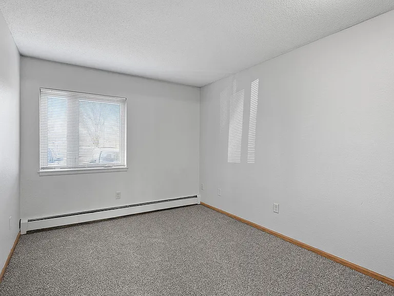 River Ridge Apartments — Photo 96