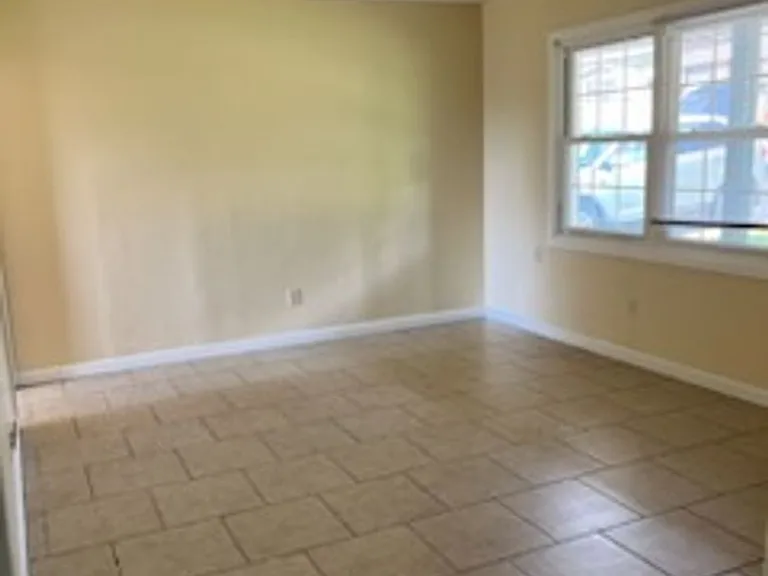 419 Mount Pleasant Dr — Photo 6