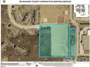 401 West CENTENNIAL DRIVE, Oak Creek, WI 53154