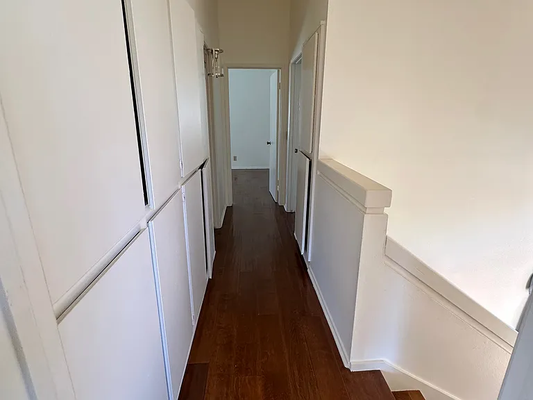 Greendale Ln — Photo 13